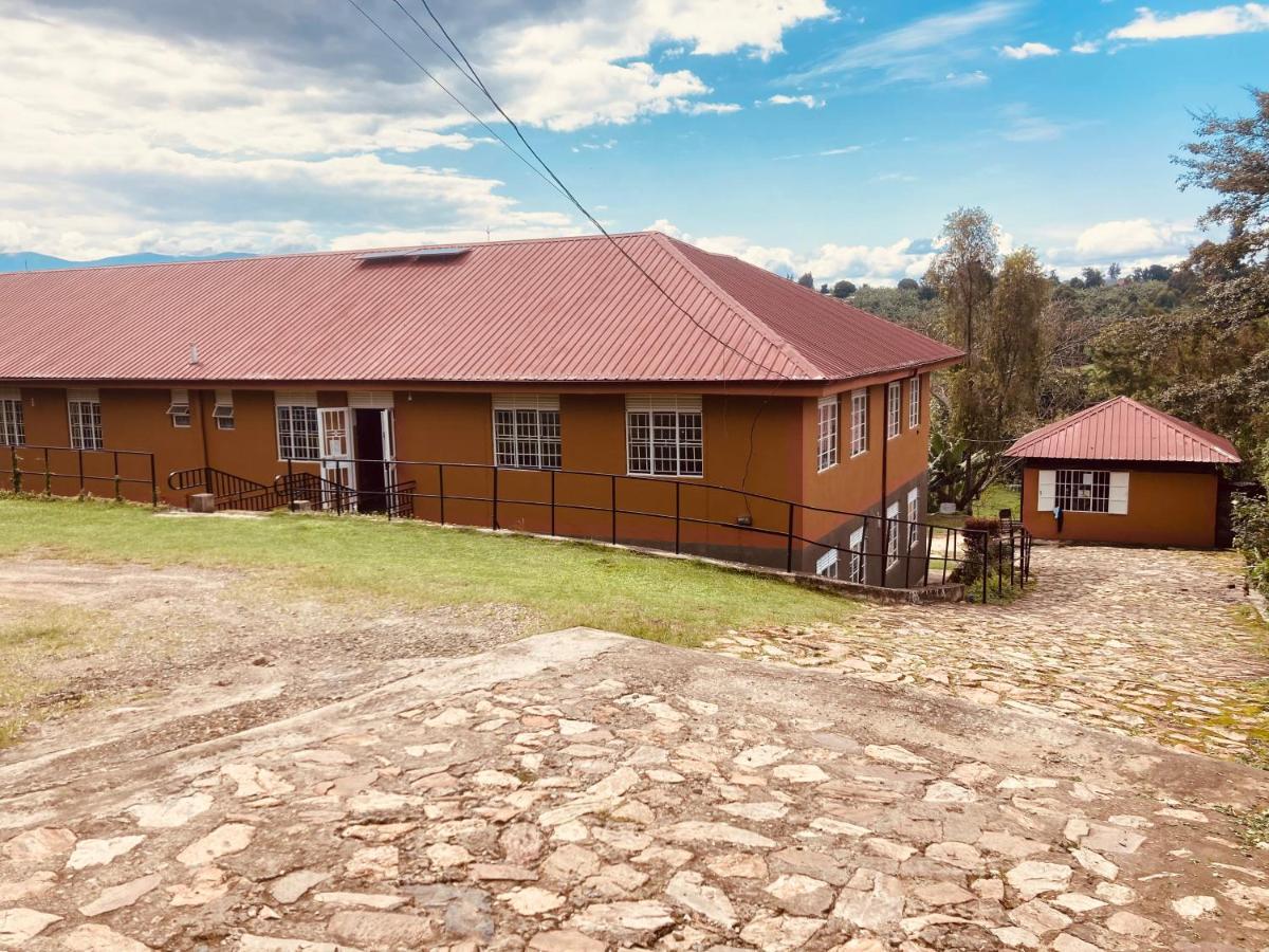 Fort Portal Yes Hostel מראה חיצוני תמונה